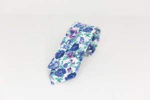 Floral necktie