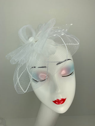 White  Fascinator, Tea Party Hat, Bridal wedding hat, Derby Hat, Formal Hair Piece, Woman&#39;s Hair Clip, British Fancy Hat,