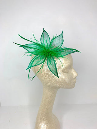 Emerald Green Fascinator, Tea Party Hat, Bridal wedding hat, Derby Hat, Formal Hair Piece, Woman's Hair Clip, British Fancy Hat,