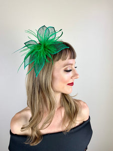 Emerald Green Fascinator, Tea Party Hat, Bridal wedding hat, Derby Hat, Formal Hair Piece, Woman's Hair Clip, British Fancy Hat,