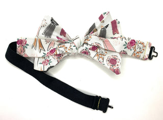 Horse Jockey Derby Theme Mens Reversible Bow Tie