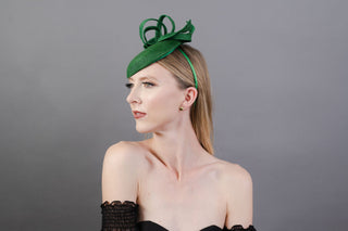 Emerald Green Fascinator with clip and headband option, Kentucky Derby Hay, Women&#39;s Hat, Tea Party Hat, Church Hat, Fancy Hat, Green Hat,