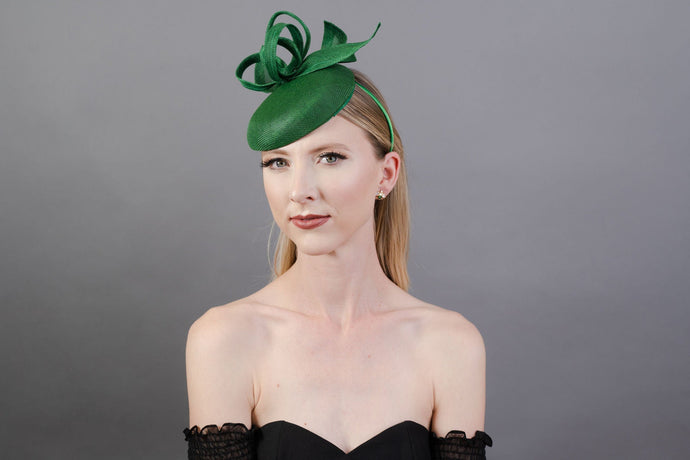 Emerald Green Fascinator with clip and headband option, Kentucky Derby Hay, Women's Hat, Tea Party Hat, Church Hat, Fancy Hat, Green Hat,