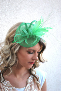 Kelly Green Mini Fascinator, Tea Party Hat for women, Church Hat, Kentucky Derby Hat, Fancy Hat,wedding hat, fascinators for women