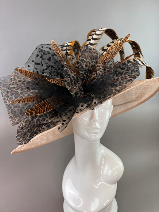 NUDE WIDE BRIM ANIMAL HAT