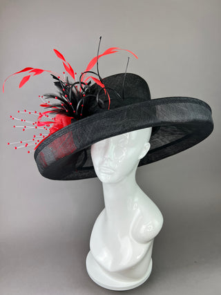 BLACK AND RED FLIPPED BRIM HAT