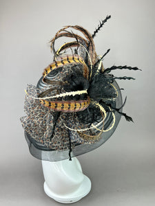 BLACK CRINOLINE HAT WITH PHEASANT FEATHERS