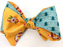 Load image into Gallery viewer, Reversible Derby Bow Tie