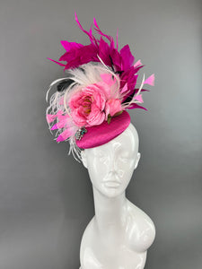 PINK AND WHITE BLOOM FASCINATOR