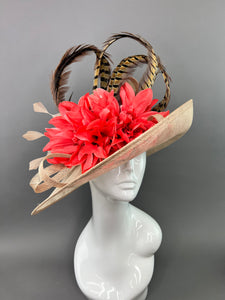 NUDE AND CORAL HAT