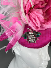 Load image into Gallery viewer, PINK AND WHITE BLOOM FASCINATOR