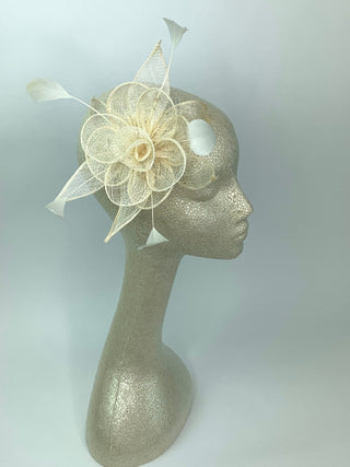 Ivory Fascinator - The Hat Hive