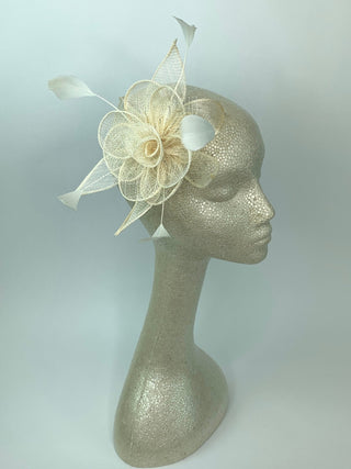 Ivory Fascinator - The Hat Hive