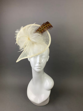 IVORY FASCINATOR W/ SIMPLE PHEASANT FEATHER - The Hat Hive
