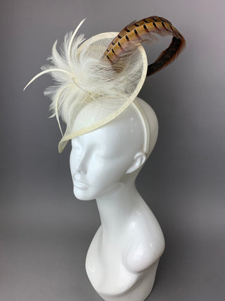 IVORY FASCINATOR W/ SIMPLE PHEASANT FEATHER - The Hat Hive
