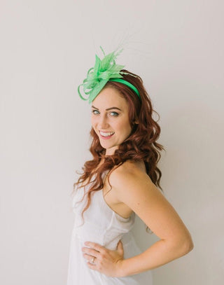 Kelly Green Mini Fascinator, Tea Party Hat for women, Church Hat, Kentucky Derby Hat, Fancy Hat,wedding hat, fascinators for women - The Hat Hive