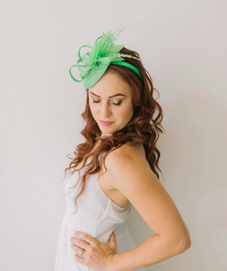 Kelly Green Mini Fascinator, Tea Party Hat for women, Church Hat, Kentucky Derby Hat, Fancy Hat,wedding hat, fascinators for women - The Hat Hive