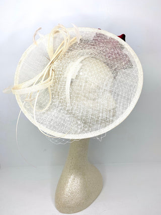 lvory with magenta flower fascinator, Hatinator, Derby Hat, Women’s Tea Party Hat, Church Hat, Derby Hat, Fancy Hat, Ivory Hat, wedding hat - The Hat Hive