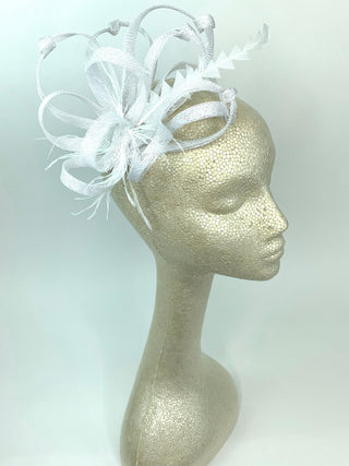 White Fascinator, Derby Hat, Tea Party Hat, Bridal wedding hat, Derby Hat, Formal Hair Piece, Woman's Hair Clip, British Fancy Hat, - The Hat Hive