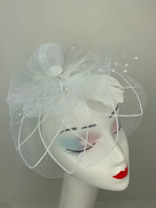 White Fascinator, Tea Party Hat, Bridal wedding hat, Derby Hat, Formal Hair Piece, Woman's Hair Clip, British Fancy Hat, - The Hat Hive