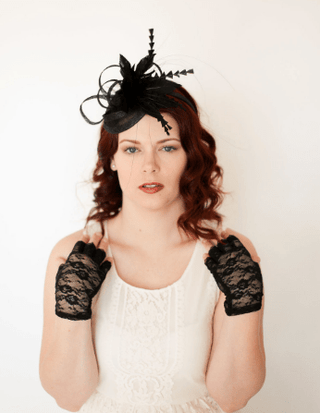 WOMENS FINGERLESS LACE GLOVES - The Hat Hive